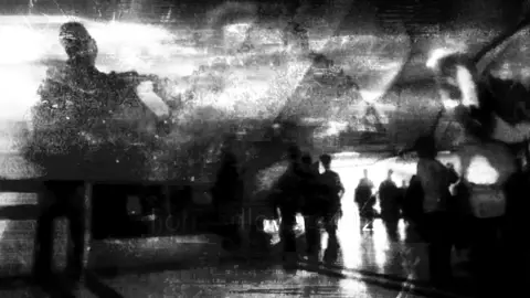 Spectre #radiohead #music #xyzbca #altrock  #fyp #lyrics #song #okcomputer #fypシ゚ #fyppppppppppppppppppppppp #foryou #foryoupage #trending #viral #tiktok #thomyorke #radioheadedit  #targetaudience #visual #art #spectreradiohead 