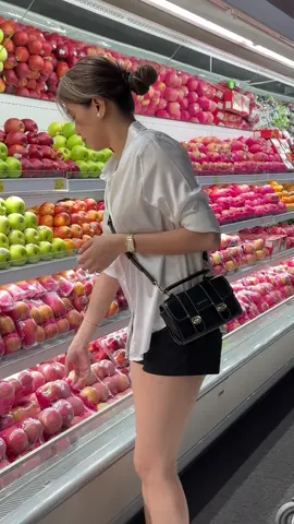 this classy grocery run fit>> #OOTD #outfit #fashion #outfitideas #fyp 