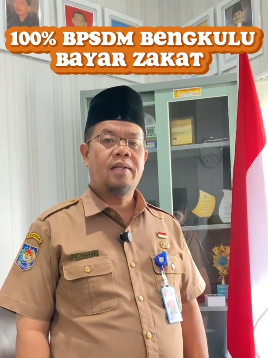 100% BPSDM Provinsi Bengkulu membayar Zakat Ayo Bantu rakyat,  terus kita konsisten, Alhamdulillah BPSDM Provinsi Bengkulu 100% membayar zakat, seluruh ASN di BPSDM Provinsi Bengkulu bayar zakat, ini bukti nyta bahwa mendukung program Pak Gubernur Bengkulu Bantu Rakyat” Ujar Plt Kepala BPSDM Provinsi Bengkulu, Aswandi, M.Pd #bengkulumerahputih  #bengkulubanturakyat 
