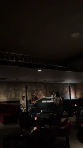 Always be my Fav 🤍 #stregis #barjkt #livemusic #fyp 