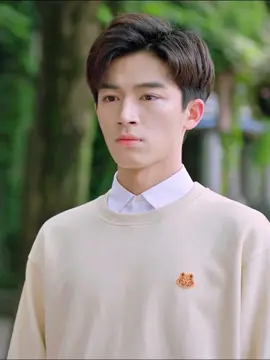 Dia selalu ingin bersamanya #firstlove #wangxingyue #tianxiwei #cdrama #TikTokTainment #BahasDrama 