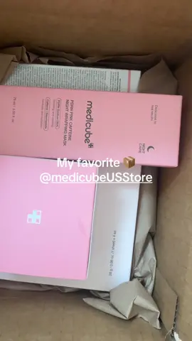 @medicube US Store my favorite delivery 🚚 ☁️ #medicube #skincare #koreanskincare 