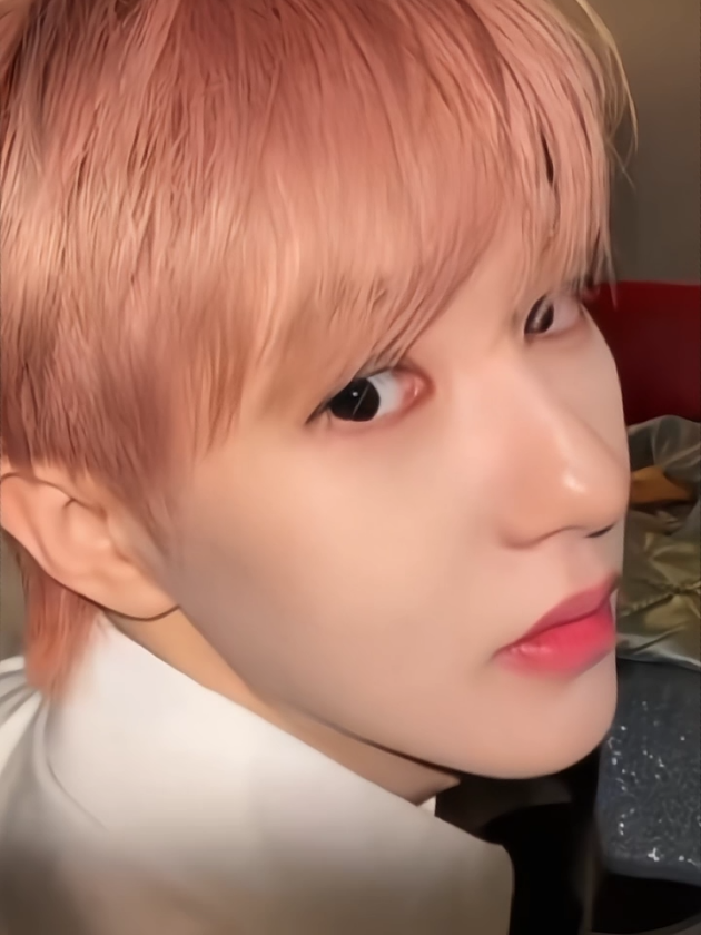 my wife 😌 #renjun #런쥔  #weibo #4u 