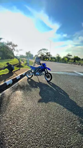 Halloo semua 🙌🏻#supermotoherex #komorodstyle #wr155indonesia #wrkomorod #fypシ゚viral #fyppppppppppppppppppppppp 