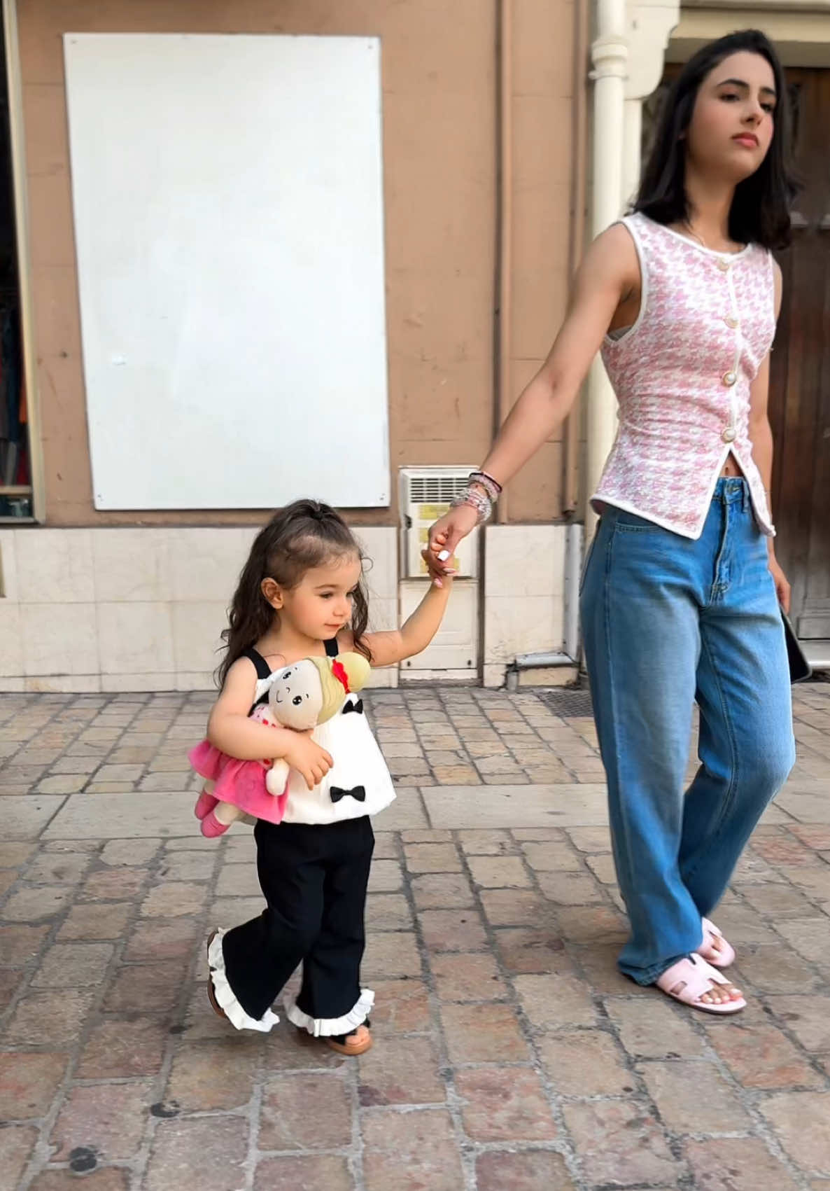 Cannes 2025☀️☀️⛱️🏖️🏝️#vacances #voyage #mybaby #tiktok #reels #funny #fyp #foryou #babytiktok #Love #fypシ #baby #festivaldecannes #foryoupage #trending #happy #babyhappy #beauty #model #дети 