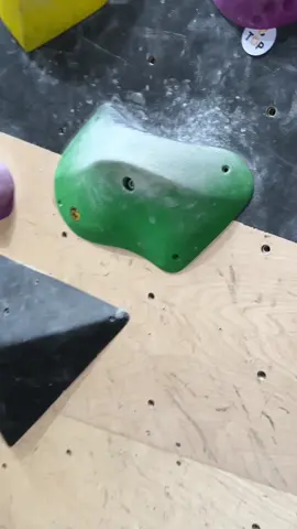 POV: how the route setters be sometimes 😪 #bouldering #rockclimbing #dubai #uae🇦🇪 #climbingtiktok #boulderingtiktok #boulderzone #climbingdubai #fy #foryou #gym 