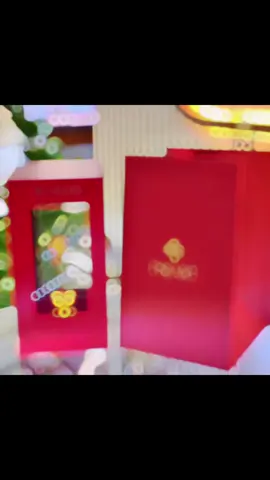 🌹 HOA HỒNG 8 SỐ 1 – ANH YÊU EM Chế tác từ 8 chỉ vàng, đây là biểu tượng cho lời tỏ tình bất hủ. Một đoá hồng vàng rực rỡ vĩnh cửu thay bạn gửi lời yêu thương chân thành nhất. 🔖 Sản phẩm được chế tác từ vàng 24K tinh khiết (999.9), đựng trong hộp quà cao cấp sang trọng, thích hợp cho: 💌 Sinh nhật – 💍 Kỷ niệm – 👶 Mừng đầy tháng – 🧧 Quà biếu Tết – 💖 Tỏ tình ——————————————————— ✈️Giao hàng miễn phí tận nơi ✅ Làm sạch, sáng trang sức miễn phí vô thời hạn ☘️Trả góp lãi suất  0% qua payoo   🏠 PNJ Vincom Hạ Long - tầng 1, sảnh TTTM Vincom Plaza Hạ Long. ☎ Hotline: 0203.6273.999#PNJ #pnjvincomhalong #VincomPlazaHaLong#VCREATOR #muasam 