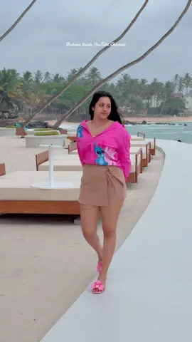 🫣😁 #deshani🦋 #nishadanideshani #deshanivivids 