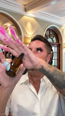 A walking chimney 👍🎤 #comediankaution #uscomedy 🇺🇸😂 #fypusa #keithbugden #funeralhomes #funeral#olebrandselect 