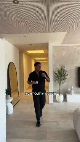 La dolce vita 🤌🏼🇮🇹 #italian #men #outfit #beauty #italy 