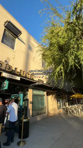 have you been to good luck lounge yet? #beginnersguidetosac #thingstodoinsacramento #sactiktok 