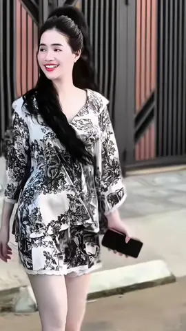 Bộ pijama lụa latin tay loe cột nơ quần short#dobomacnha #doboxinh #dongulua #xuhuongtiktok 