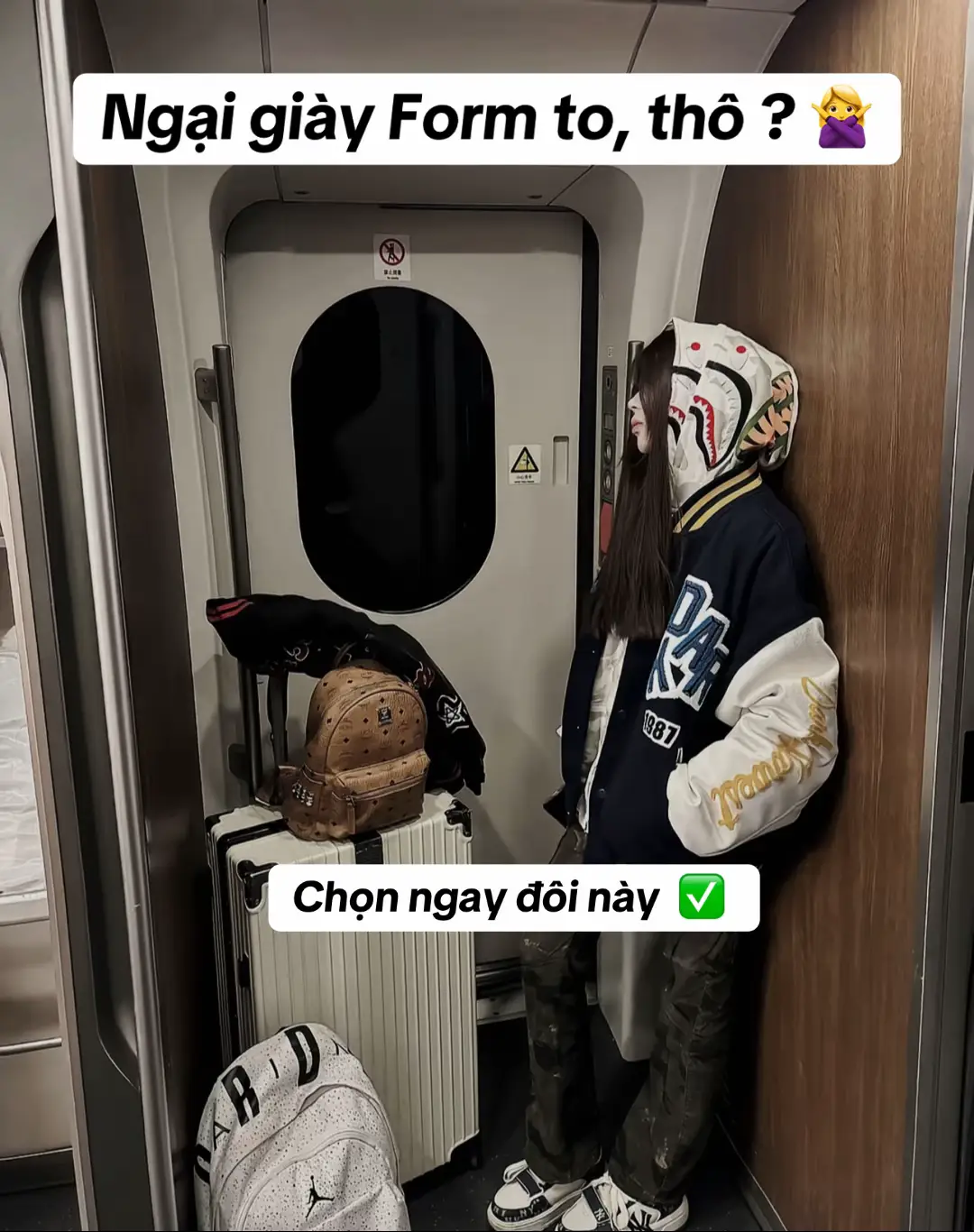Dòng giày đi theo năm tháng , full màu mới và hot nhất, size (36 đến 45)  IG: high_sneaker_store 🛍️  #jordan #jordan1 #nike #giaynam #giay nu
