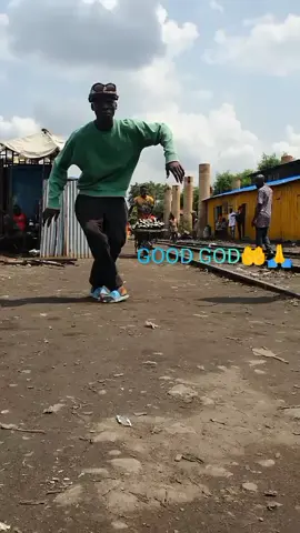 what time are you watching #goviral @darrythelion 