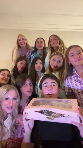 BAKED BY ALYSSA COOKIE REVIEW!! 🍪 @bakedbyalyssa 