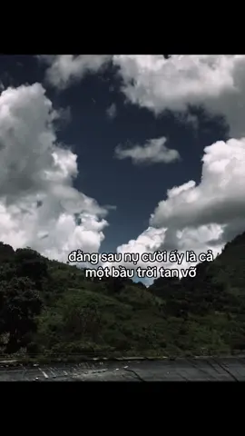đằng sau nụ cười ấy là cả một bầu trời tan vỡ#23th10_14t #xuhuong #fyp #xh #tinhyeu #storytime #xuhuongtiktok #story #hangphuc #tamtrang #buon 
