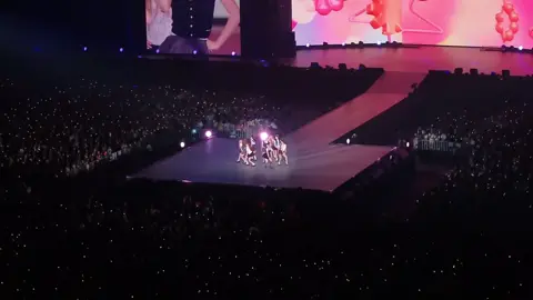 Fancam full version | Hearts2Hearts - Gee❤️‍🔥 @Hearts2Hearts  #Hearts2Hearts #h2h #gee #smtowntokyo2025 #tokyodome #japan #foryou 