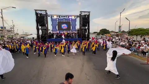 Santo Es El Nombré 