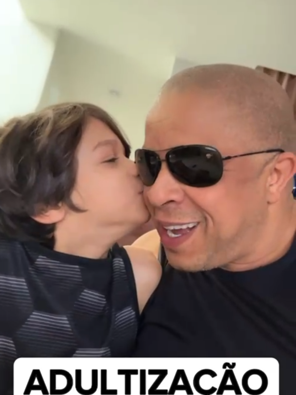 Adultização de pequeninos