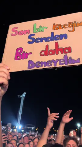 Son bir isteğim senden bir daha deneyelim🤍 #nevşehir #göreme #bayhan #festivalnevşehir 