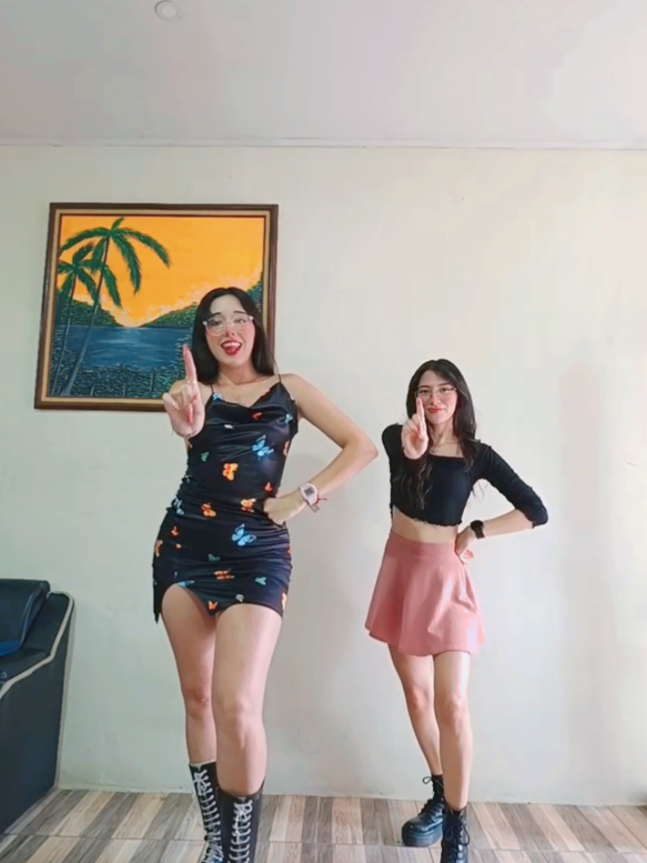 @Issa 🇨🇷 @Dani.Arce.A 