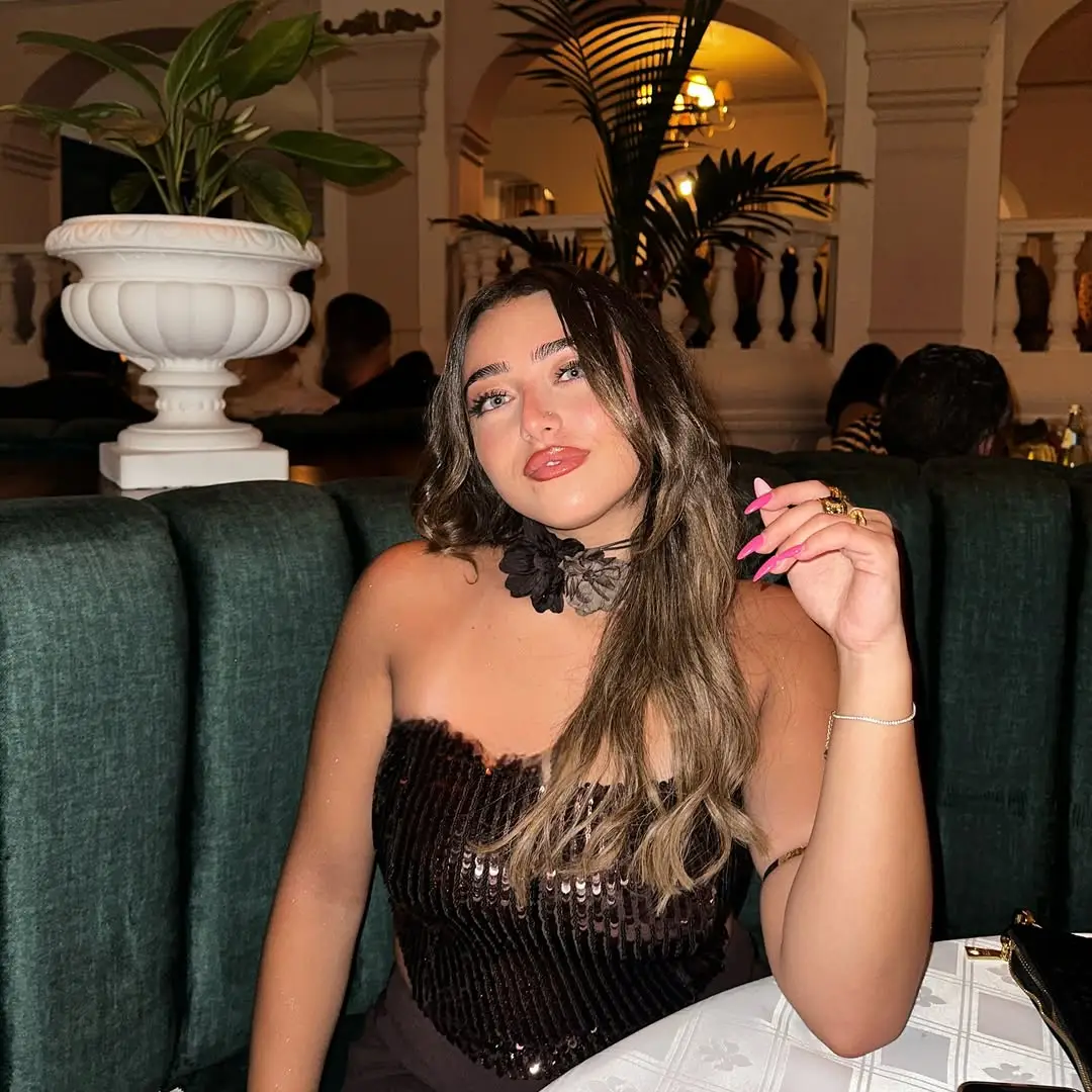 #inesabdelli #foryoupage #fyp #viral #tiktok #foryou 