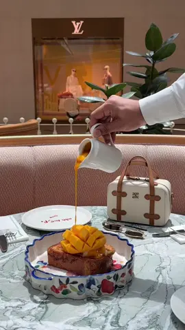 باركرز| سوليتير 📍 #سوليتر #باركرز #اكسبلور #اكسبلورexplore #اكسبلووووورررر #كافيهات #your_coffee #كافيهات_الرياض #ترند #دوام #ترندي #كوفي #اناقة #لذيذ 