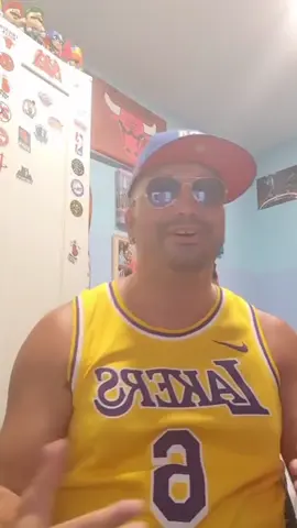 IMPROVISANDO TÍO / LA VIDA HA LOS 18 