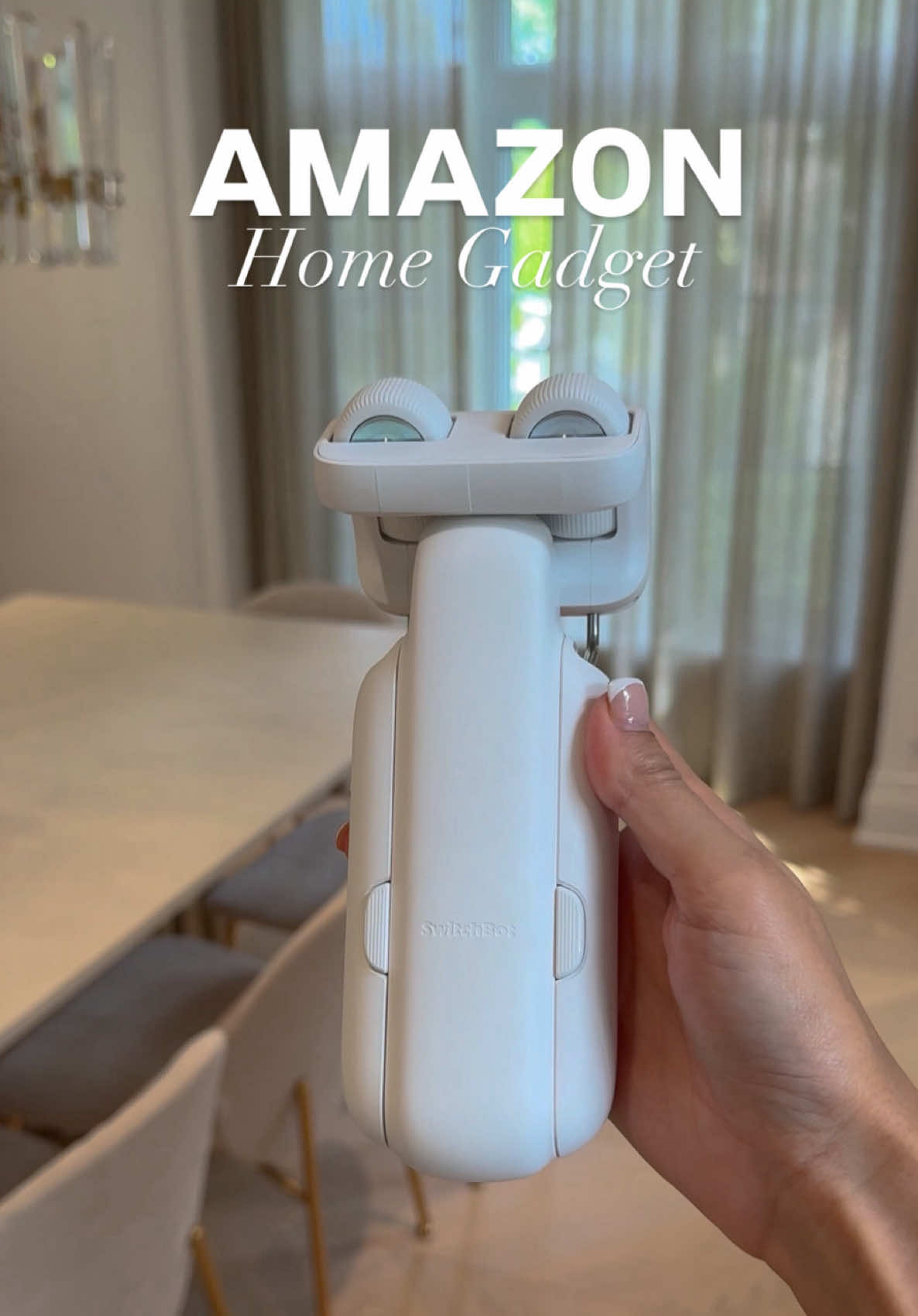 No more pulling curtains by hand 🙌 Tall rods? Heavy drapes? Love smart tech? This automatic curtain opener is for you! Link in bio 🔗 #switchbot #homegadgets #amazonfinds #amazonhome #smarthome #smartliving #curtains #homeessentials 
