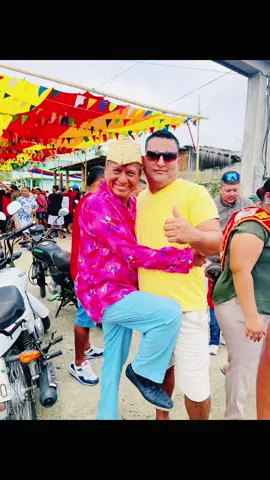 linda tarde con los artistas de mi recinto 