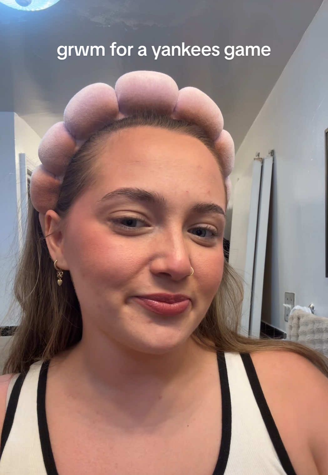 posting this after the game so can confirm i rooted for the astros and they did in fact win!!  #astros #baseball #yankees #grwm #fyp #nyc 