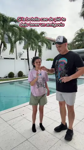 Ganando enemigos 😂😂😂