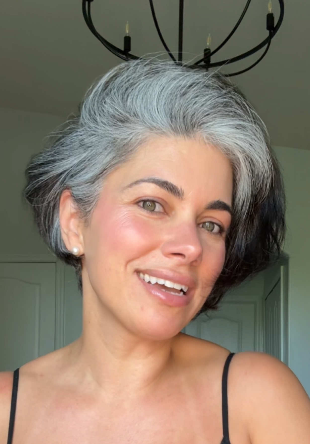 Let’s tone my silvers together  #colordeposit #silversisters #hairmask #haircolor #greyhair 