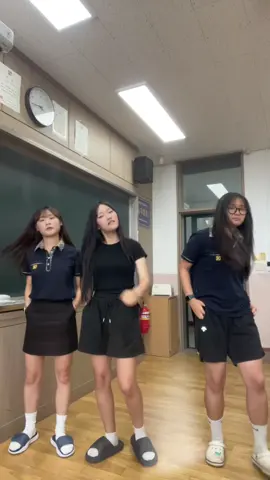 #건방떨어도되잖아ᄏ #야르 