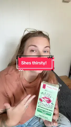 She’s Thirsty has a new sample pack of their coconut water electrolyte mix made with moms and women in mind! #legendairy #legendairymilk #breastfeedingmonth #moms #womenswellness 