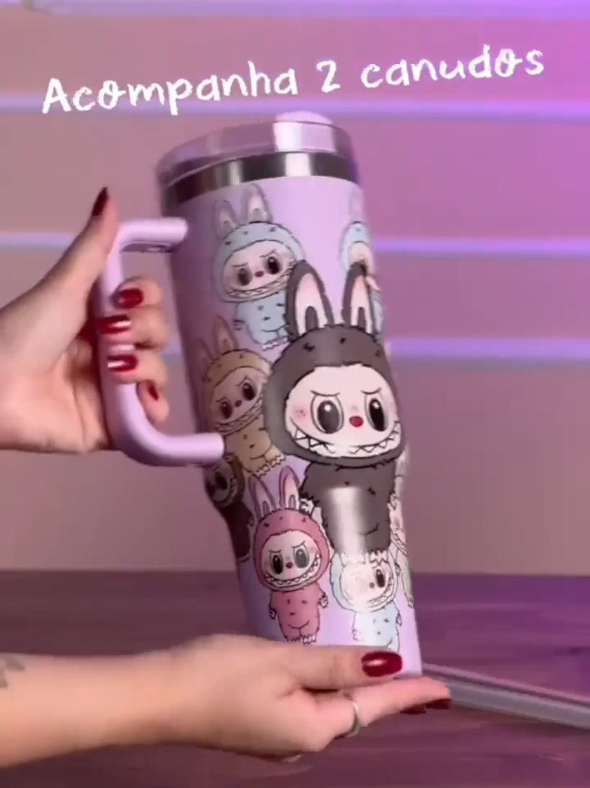 Garrafa Copo Térmico com Canudo LABUBU 1200ml Inox Mantém Quente/Frio Anti-vazamento Link nos comentários 💖 #labubu #copotermico #garrafatermica #universofeminino 