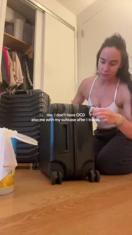 My type a personality is showing #travel #suitcase #ocd 