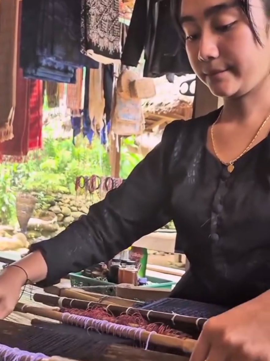 rumsyah bikin kerajinan baduy🥰 #fyp #rumsyah #baduyluar #kerajinantangan 