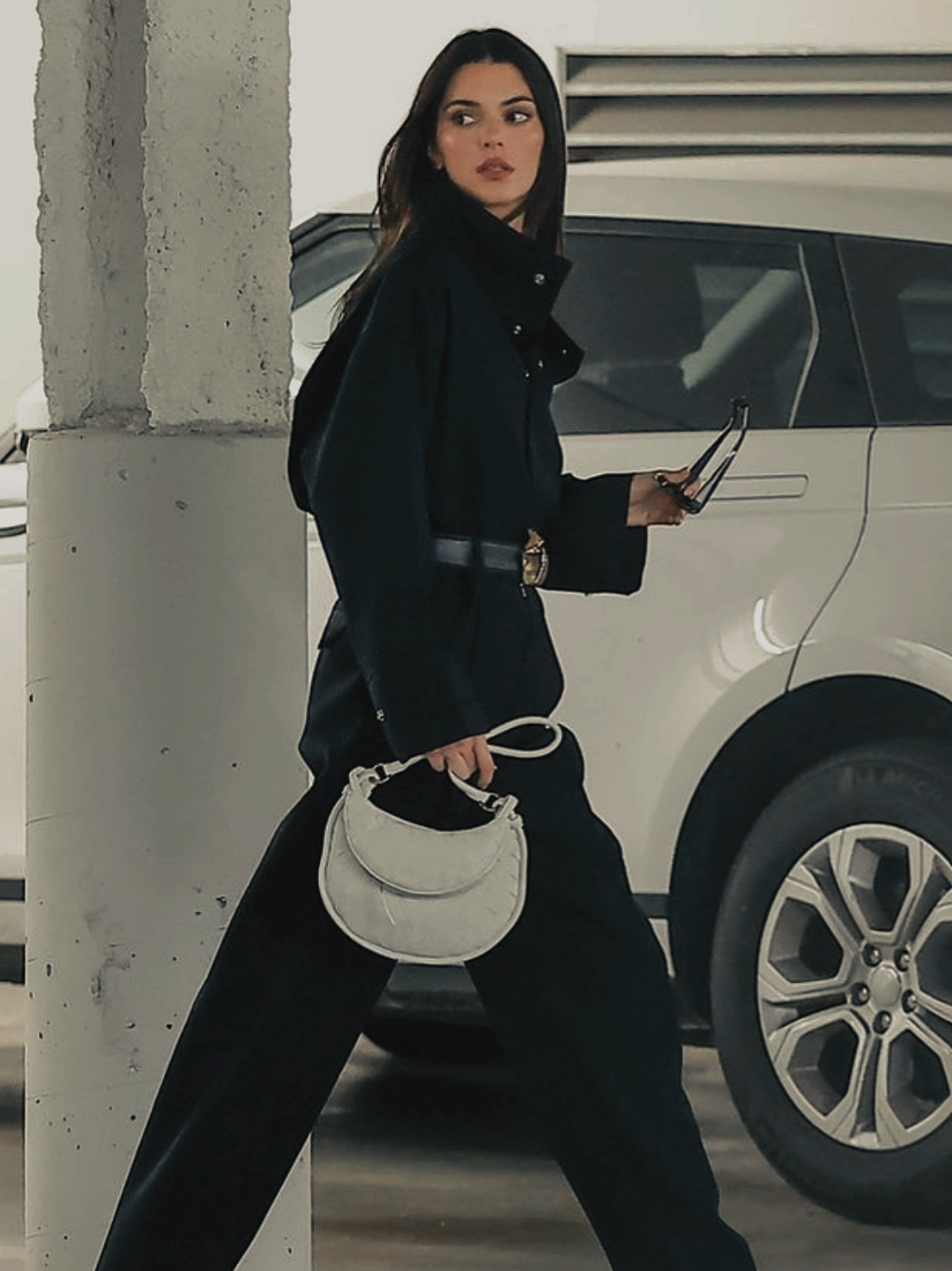 #CapCut Mba kendall dengan style nya😍✨️ #kendalljenner #style #model 
