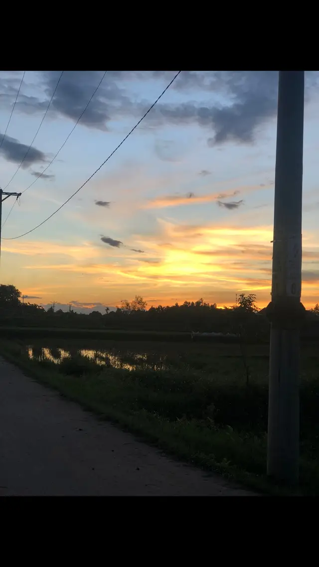 😢#buon #buon_tam_trang #bầutroibinhyen #