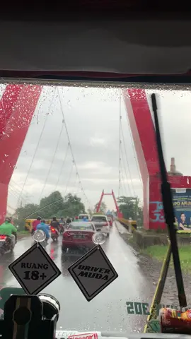 Sore”nya+macetnya #sunset #fyp #jembatankembargowa #sulsel #sulawesipride🏝️🔥 #laguviral #trending #storysopirtruk #viral #zonatruksulawesi #truklovers 