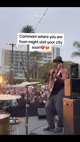 Fun moments❤️#USA #concerts #fypシ゚ #goviral #prideofgypsies #jasonmomoaaquaman #australia #aquaman 