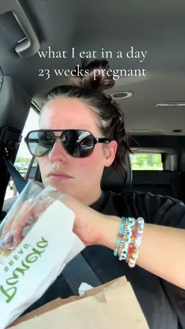 what I eat in a day 23 weeks pregnant #whatieatinaday #wieiad #pregnant #pregnancy #pregnancyfoods #pregnantlife #23weekspregnant #whatieatinadaypregnant #whatieatinadayrealistic @Catalina Crunch @Chipotle 