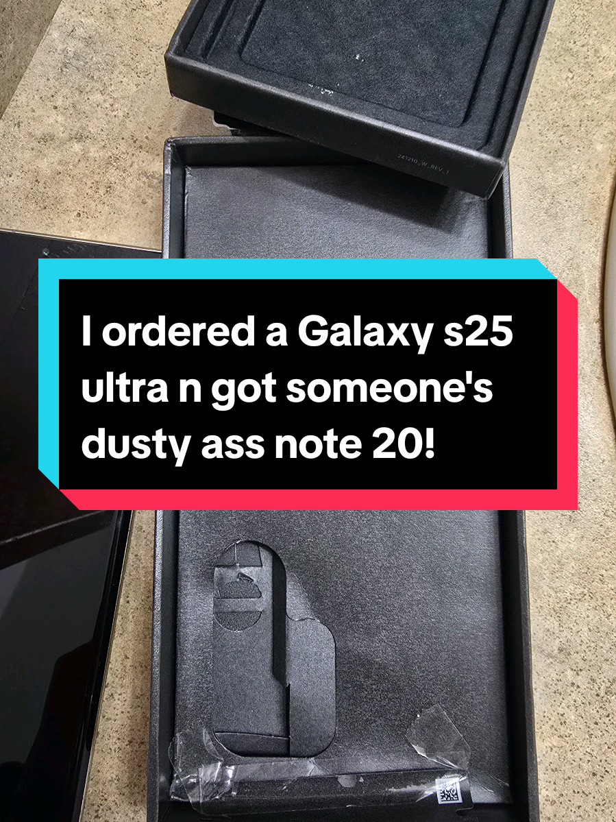 ive ordered multiple phones from Amazon that you can order straight from Samsung and never had this issue! issue knew i should have waited a year or so to upgrade! I just had a feeling there phone was going to be messed with! sure enough someone stole mine and gave me their dusty ass note! you can see the outline of their phone case too! @Amazon @SamsungUS #theft #amazon #samsung 