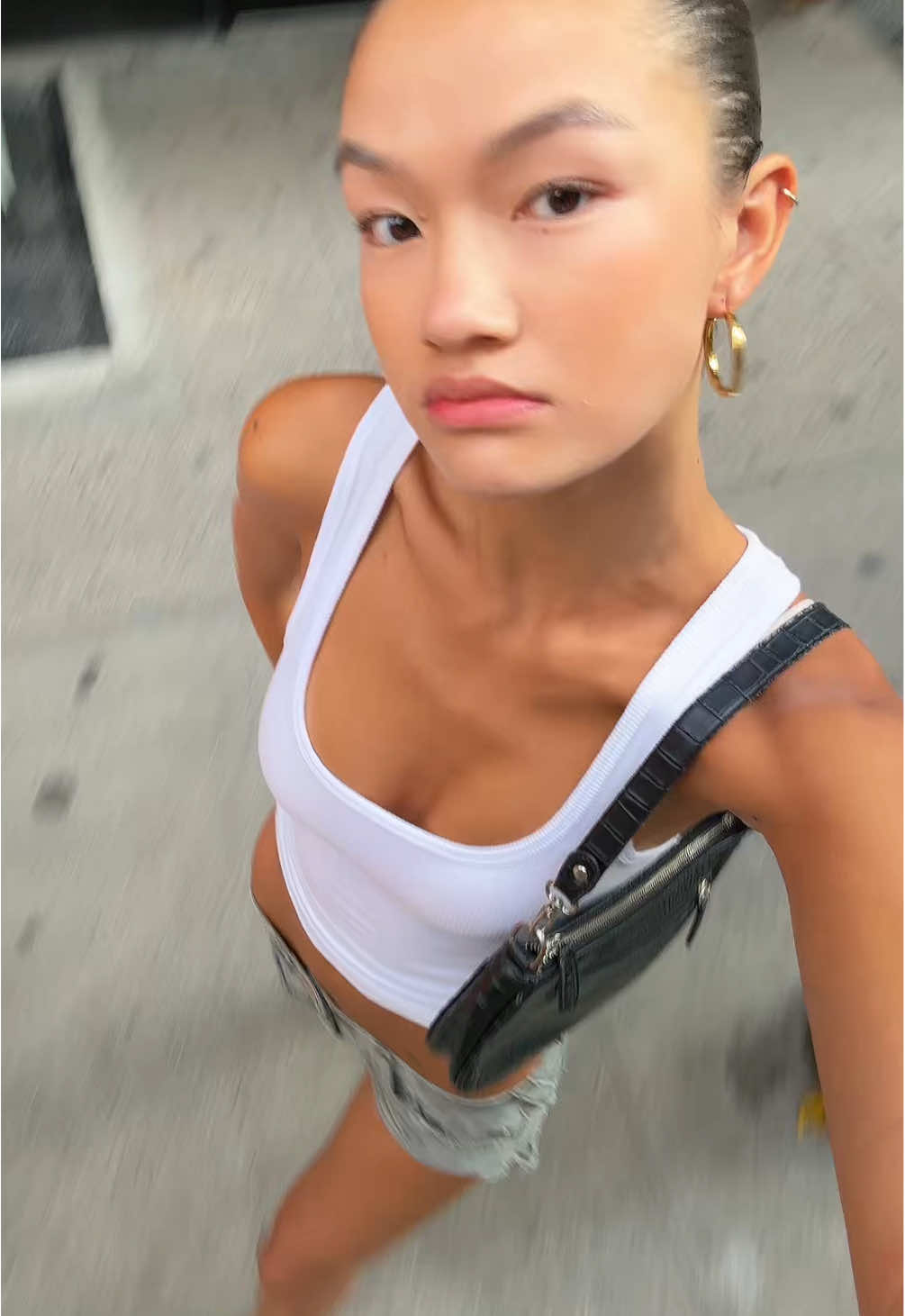 hi