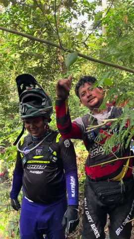 Jalur terkeren🤩 Brapa lama macet disini wi??🤣