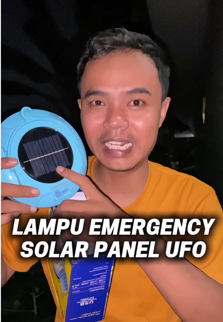 Lampu Emergency UFO solar panel.  Cocok dipakai saat mati lampu #lampu #lampuemergency #lampusuperterang #lampuufo #lampuled #lampusolar #lampuufo 