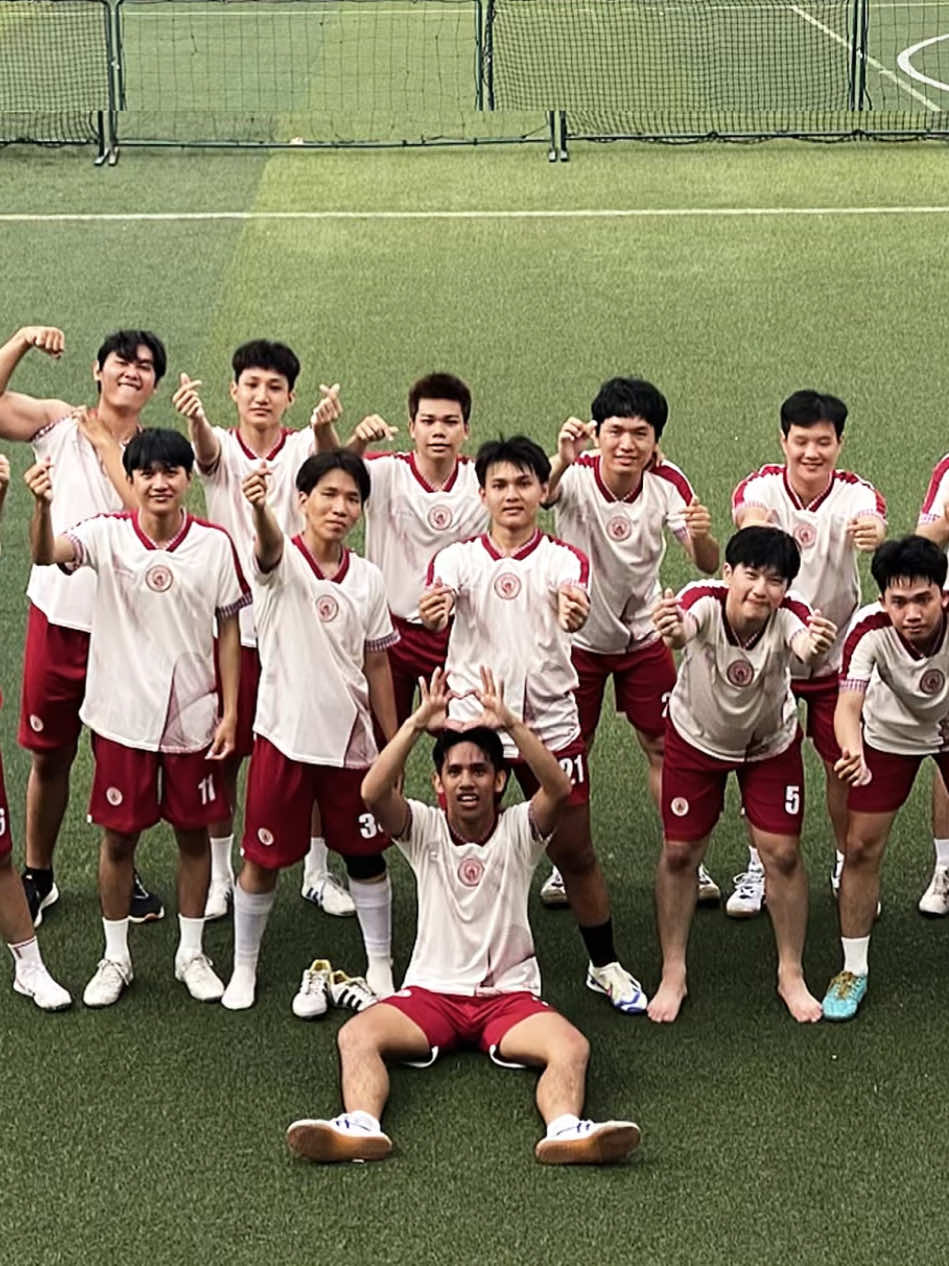 #bongda #xuhuong #stu #sinhvien những chàng cầu thủ ⚽️