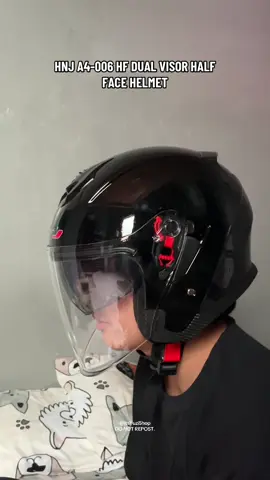 Keep it safe!🖤 #helmet #hnjhelmet #HNJ #dualvisorhelmet #halffacehelmet #LIVEIncentiveProgram #GenuineInteractionMatters #PaidPartnership 
