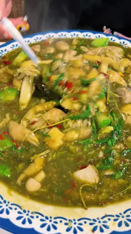 ไม่ร้อน จะไม่ซด #แกงเห็ดระโงก #กินกับtiktok #แนนนี่บุญปาก 